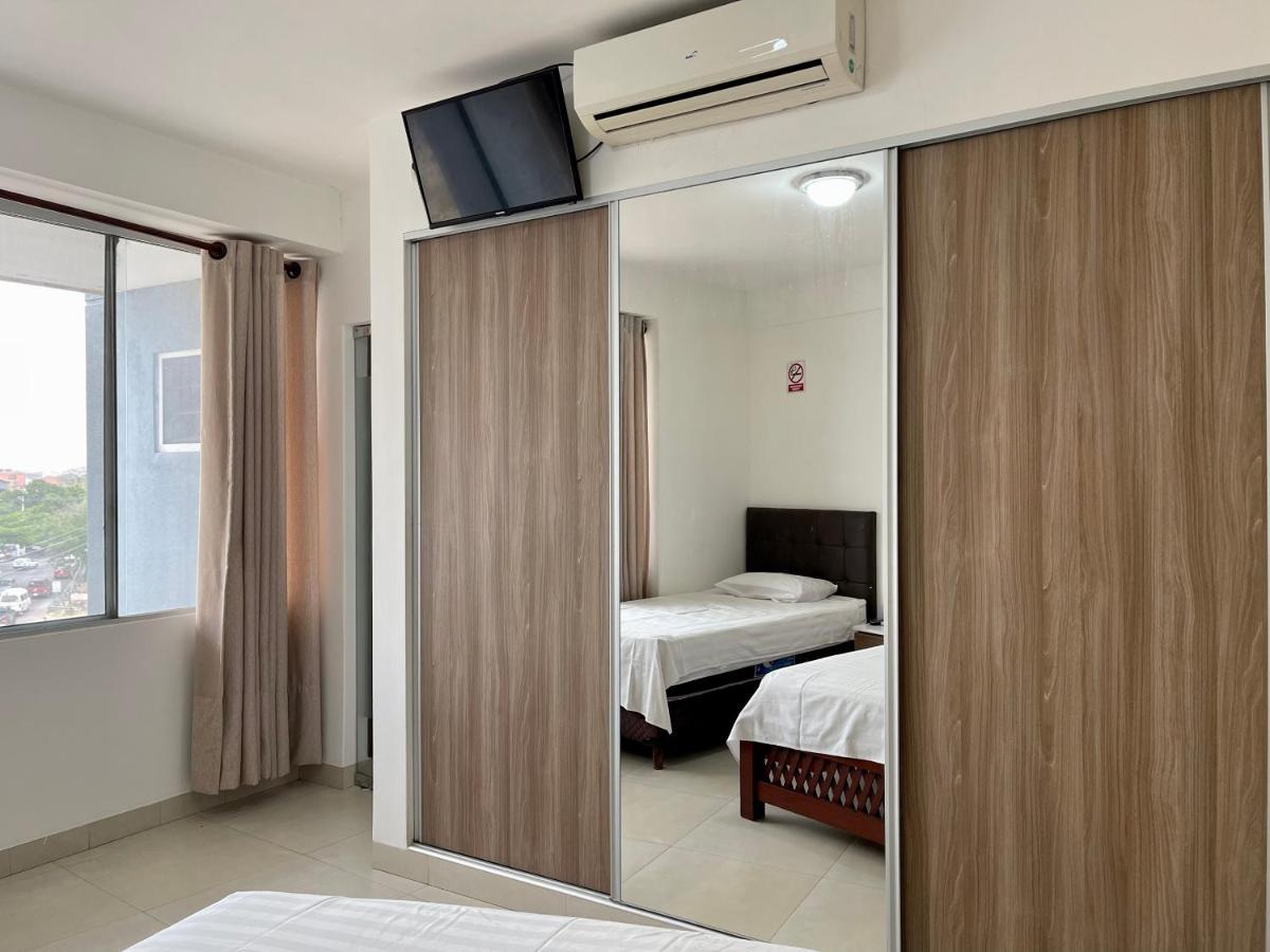 Edificio Las Palmas 3100 Santa Cruz de La Sierra Ngoại thất bức ảnh