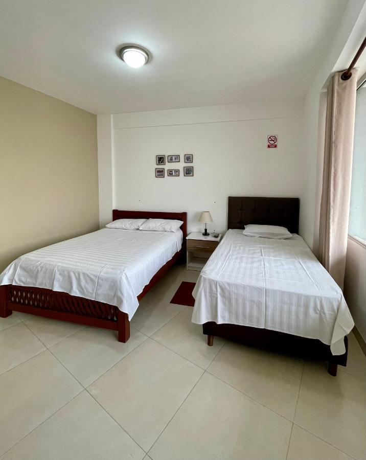 Edificio Las Palmas 3100 Santa Cruz de La Sierra Ngoại thất bức ảnh